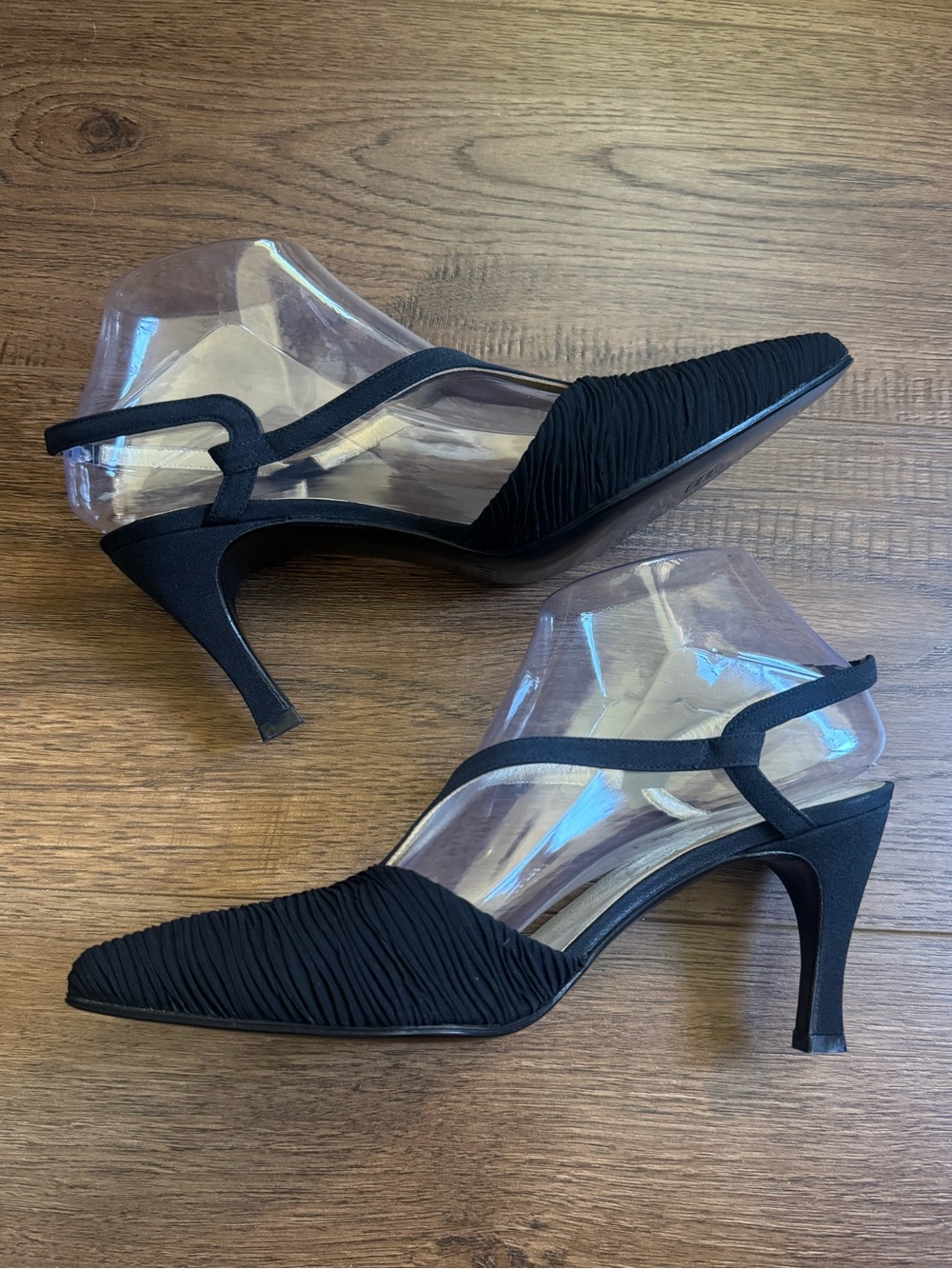 Petra Firenze Made in Italy Satin Slingback Black Kitten Heels Size 8